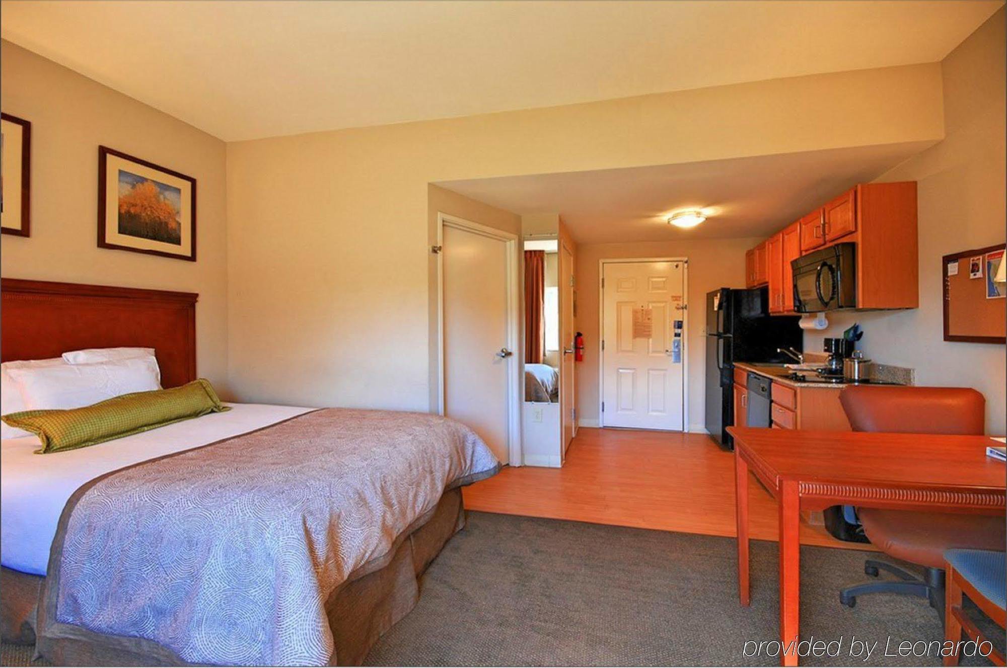 Candlewood Suites Pearl By Ihg Eksteriør billede